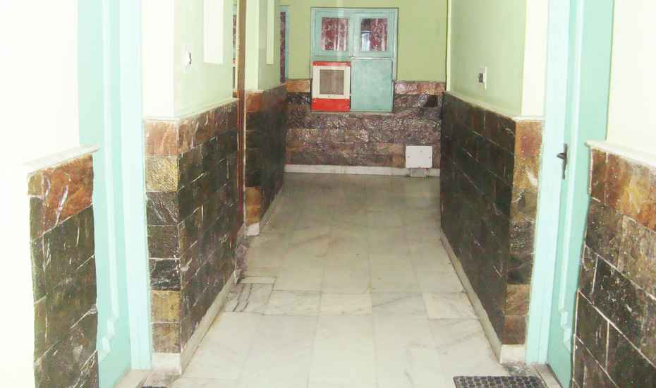 Sahil Lodge - Raghunath Bazar - Tap to explore photos
