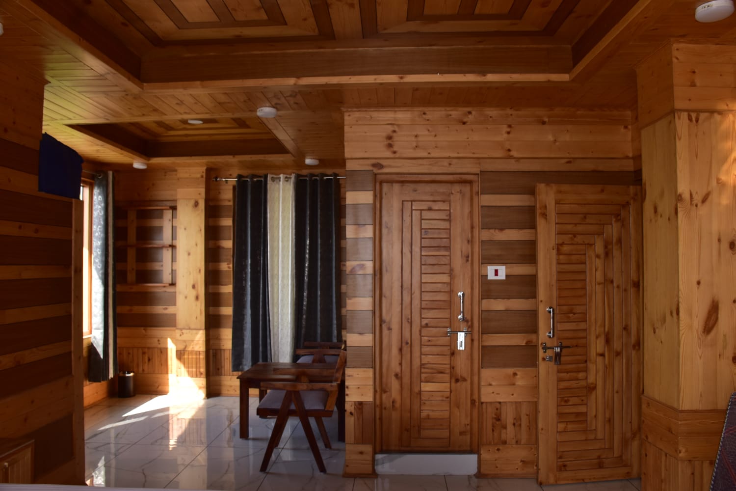 Serenity Home Stay - Tap to explore photos