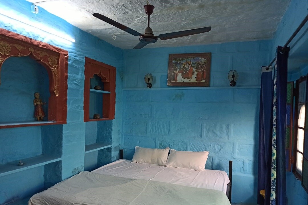 Shangri La Homestay - Tap to explore photos