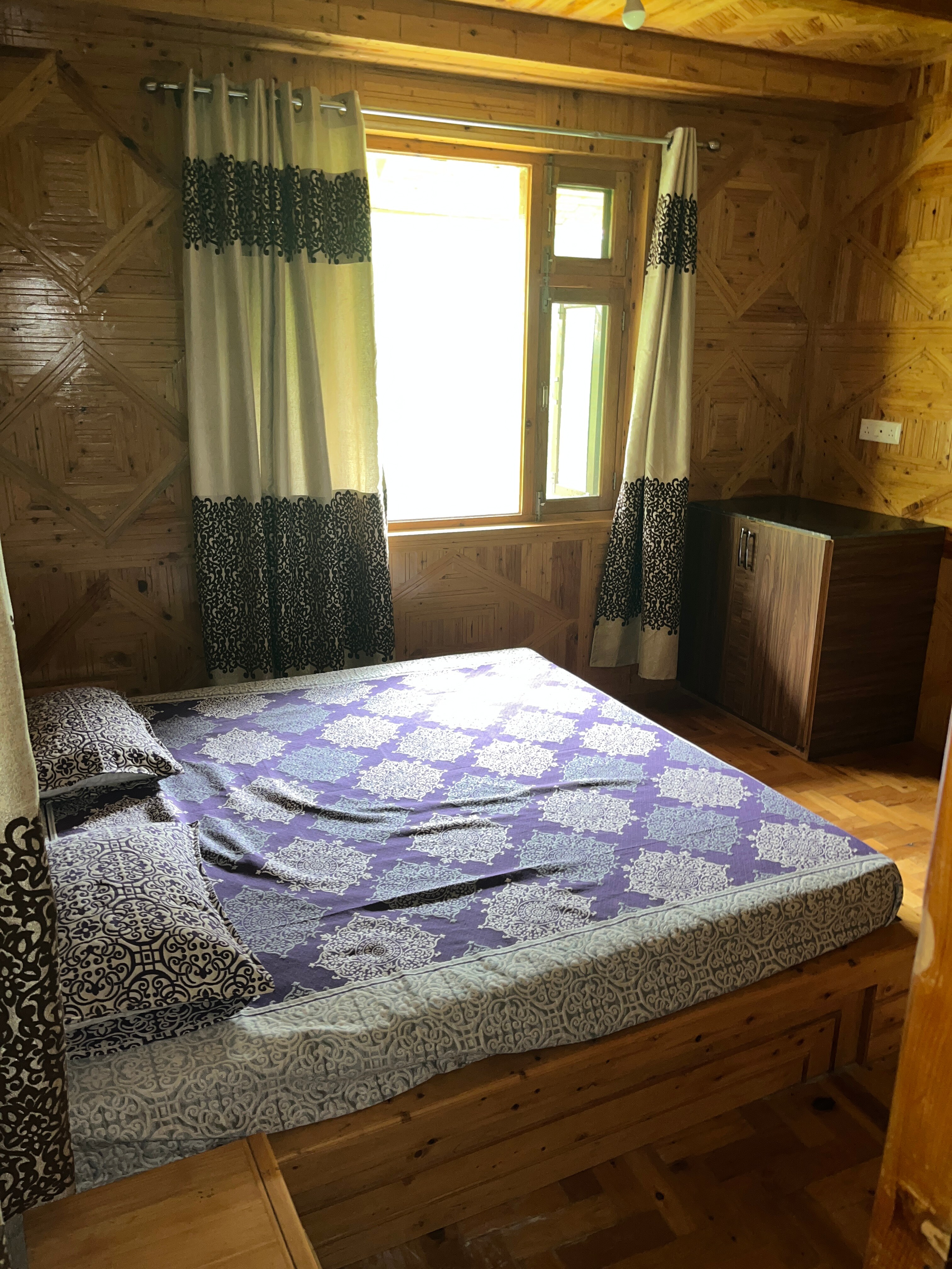 Charu Int. GuestHouse - Tap to explore photos