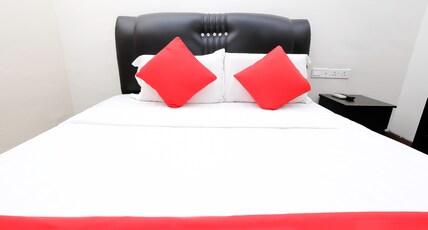 OYO 714 Arina Hotel Room Type - Standard Queen