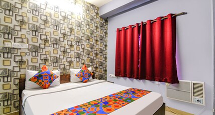 Via Westin Plaza Room Type - Deluxe Room
