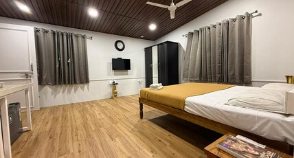 Chandralok Service Apartments Room Type - C-Top 1 single room