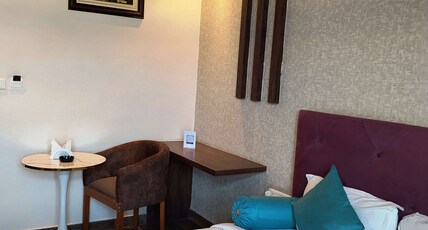 The Gurveer Royal Room Type - Deluxe