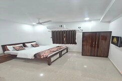 FabHotel SVR Lavish Lounge