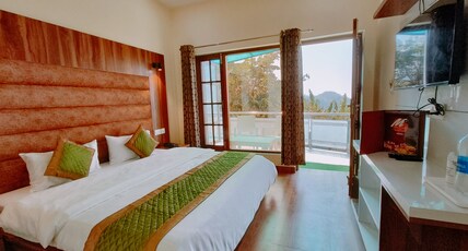 The Monal Hotel Room Type - Deluxe Room with Balcony