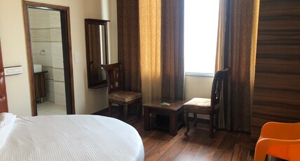 Hotel Woodcrest, Zirakpur Room Type - Deluxe Room Hotel Woodcrest, Zirakpur Room Type - Deluxe Room