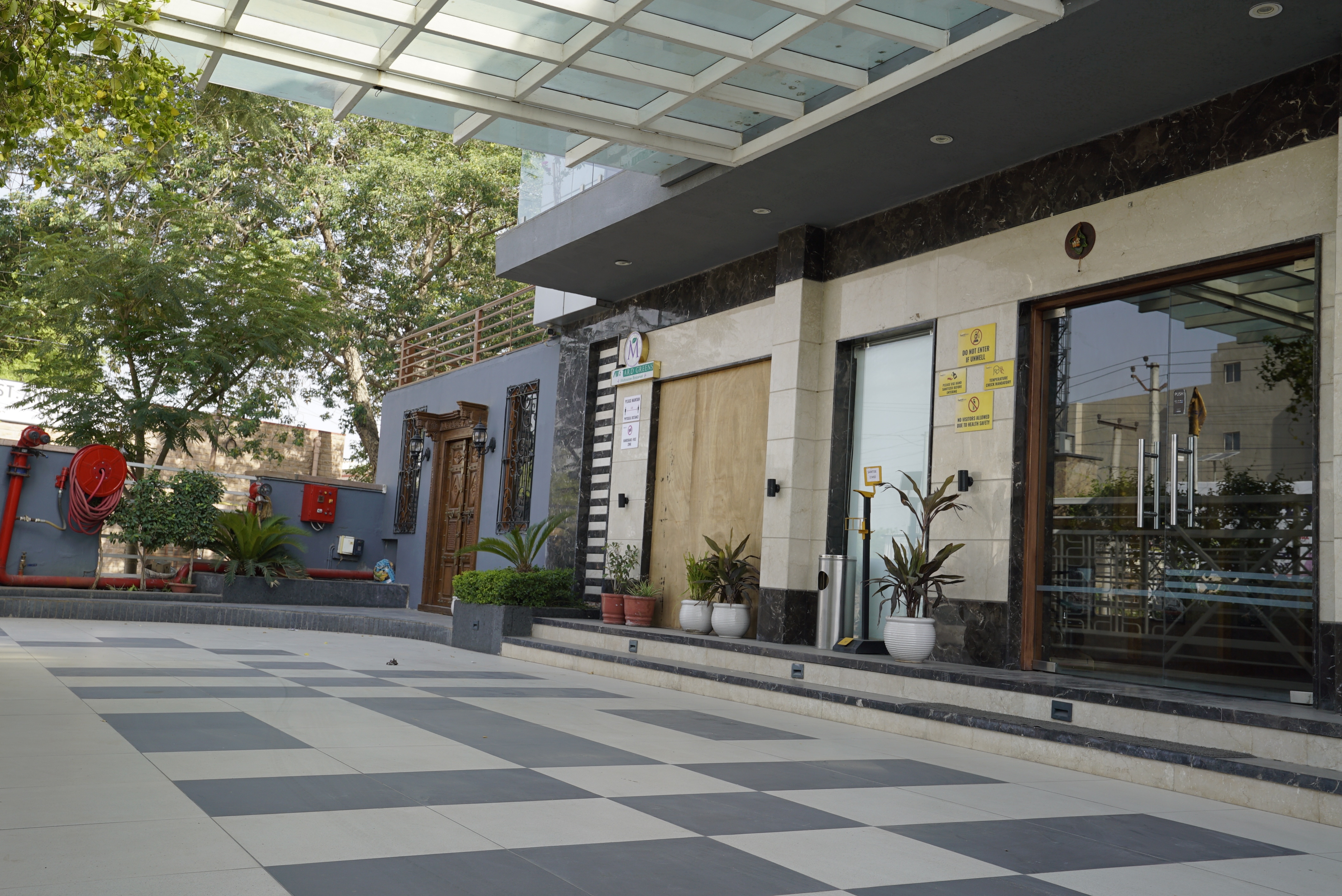 Mantra A Boutique Hotel - Tap to explore photos