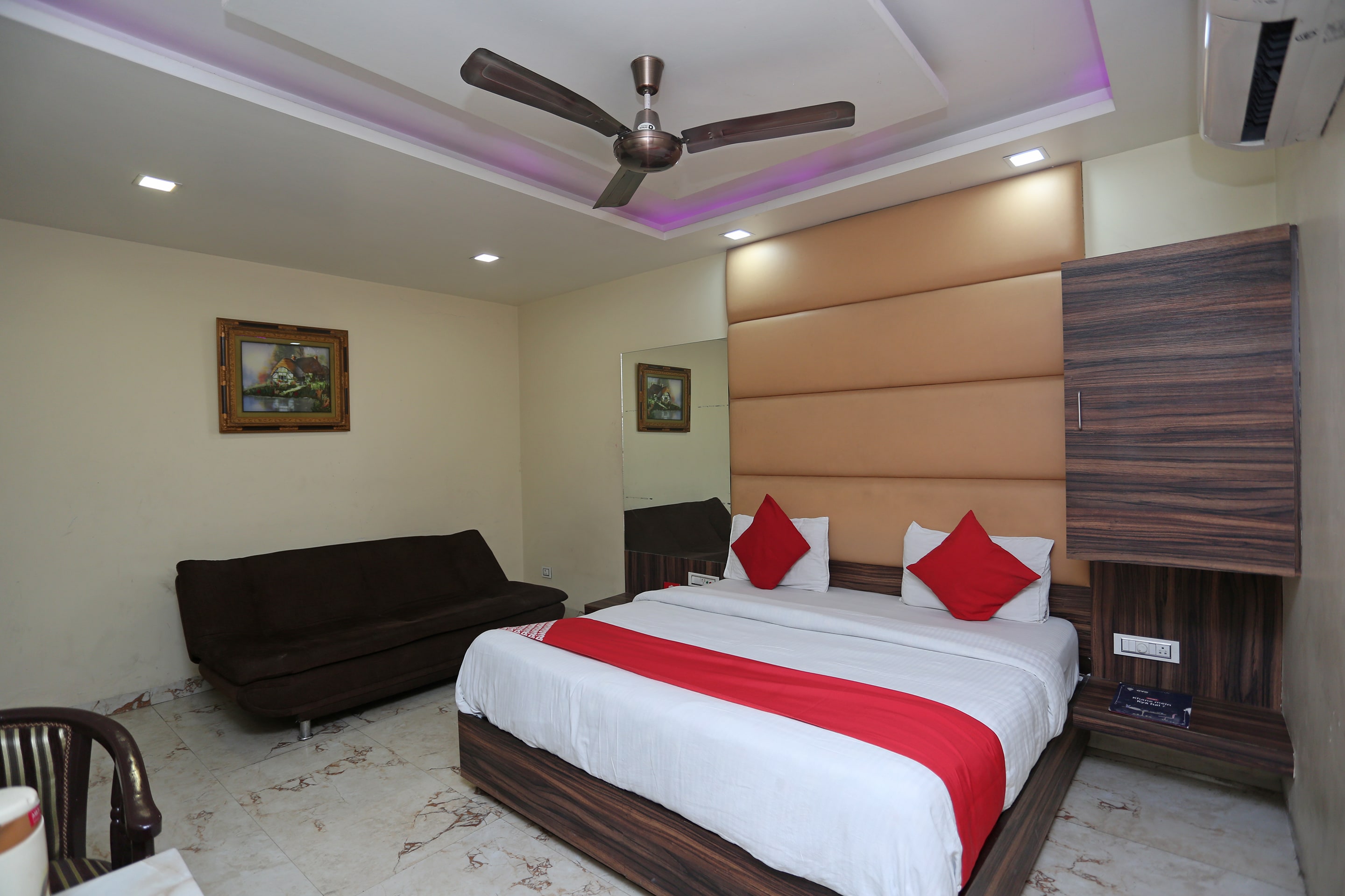 Hotel O Samrat - Tap to explore photos
