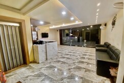 Hotel Decent Somnath