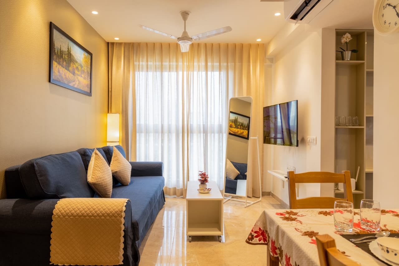1Bhk Royal Apartment In Regent Hill C - Tap to explore photos