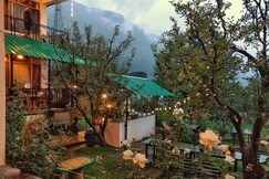 Address of Madpackers Manali | Backpacking Hostel with Mountain View