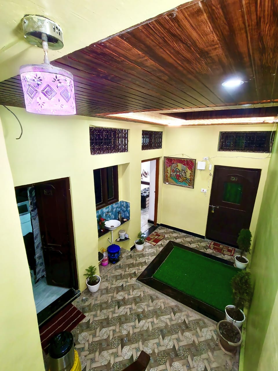 Shree Ji Homestay - Tap to explore photos