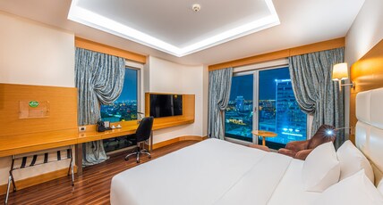 Holiday Inn ANKARA - CUKURAMBAR  Room Type - Premium Room