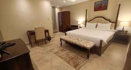 Shakti Heritage Inn Room Type - Suite with Living Room
