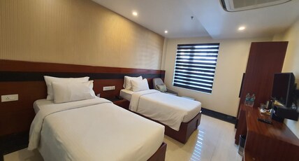 Holy River Hotel Room Type - Deluxe Room