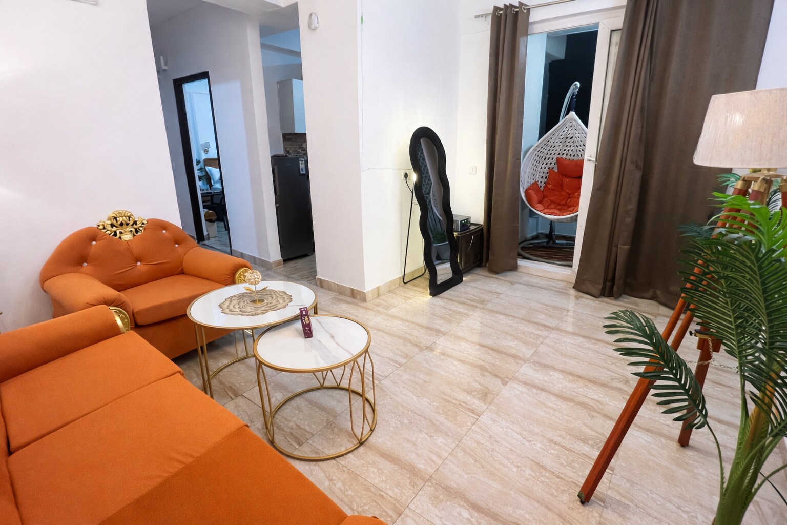 The Pinnacle 29 Service Appartment on 29th floor - Tap to explore photos