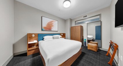 Kimpton Schofield Hotel, an IHG hotel Room Type - The Family Suite