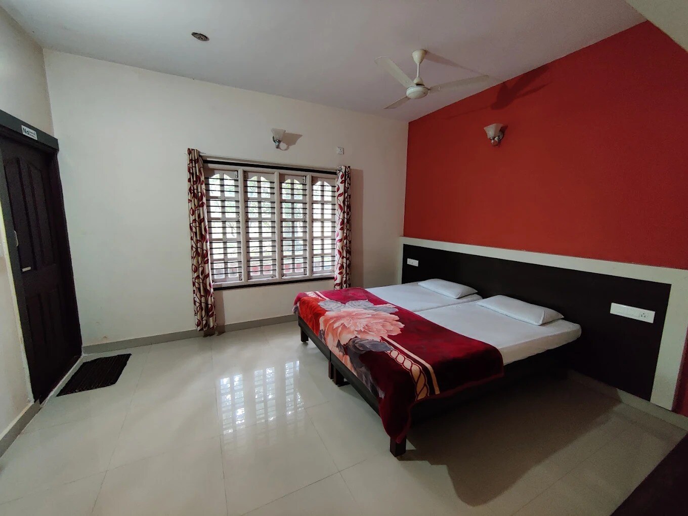 Green Leafes Nature homestay - Tap to explore photos
