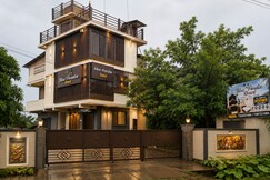 Bliss Paradise Resort