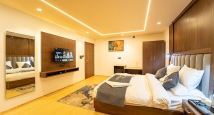 Hotel Vista Pahalgam Room Type - Super Deluxe with BathTub