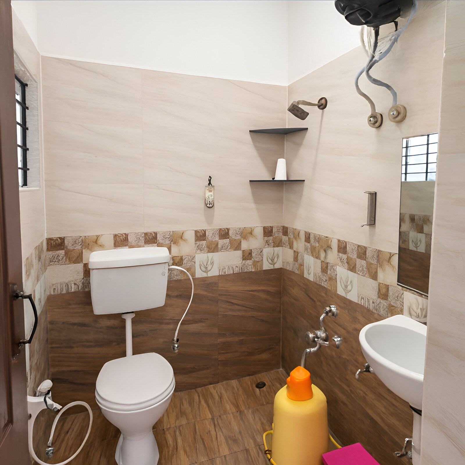 Namana Home Stay - Tap to explore photos