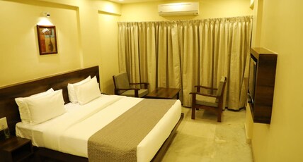HOTEL SAI INTERNATIONAL Room Type - Premium executive Room