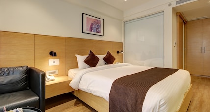 Hotel Mumbai House Ghansoli Room Type - Premium Hotel Mumbai House Ghansoli Room Type - Premium