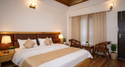 Aesquire Hotel Room Type - Deluxe Room