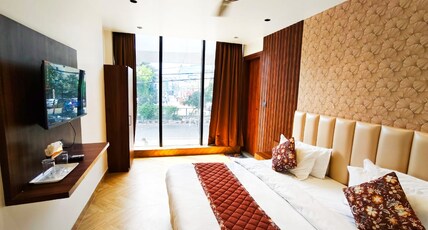 HOTEL BABA'S INN- KIRTI NAGAR Room Type - Deluxe Room With Free Wi-Fi