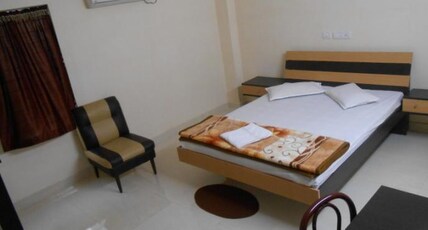 PARO RESIDENCY Room Type - Double Bed NON AC ROOM