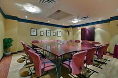 Holiday Inn Express Hotel & Suites Charlottetown