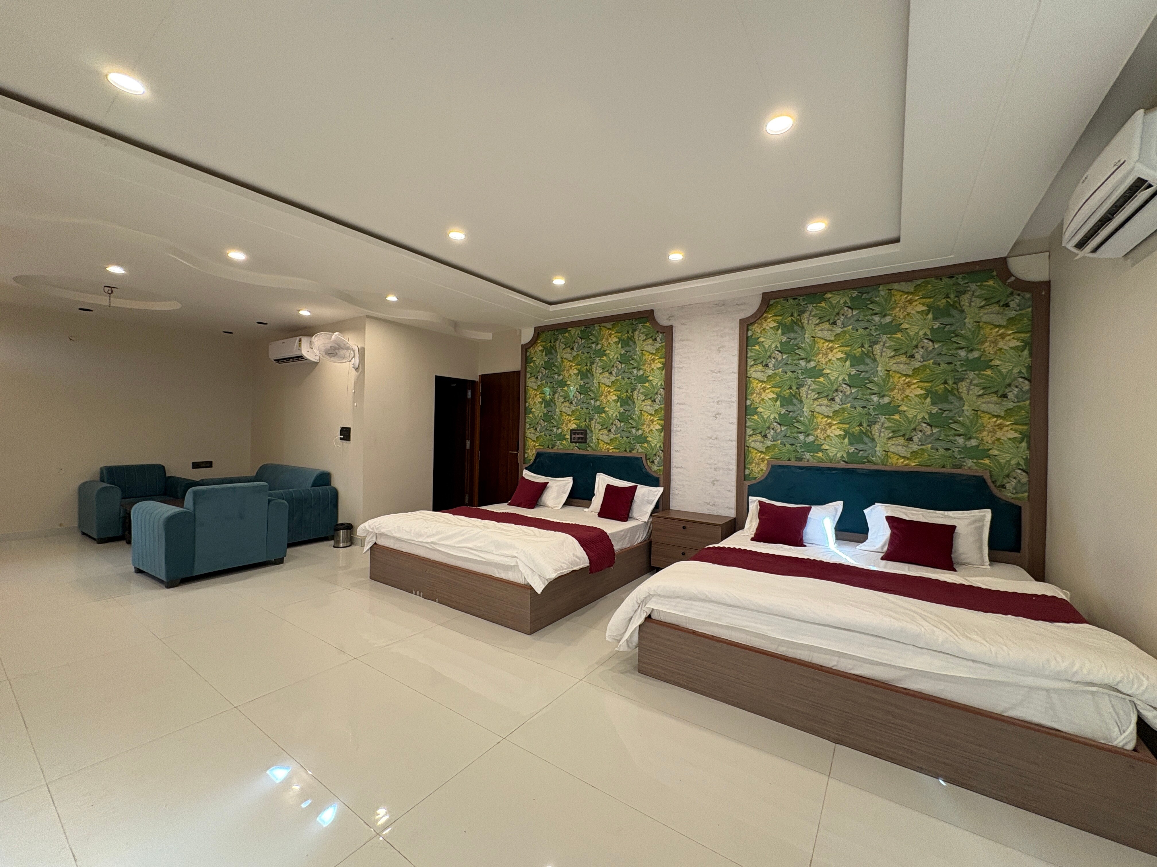 Hotel Shravan Royal Inn - Tap to explore photos