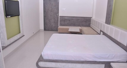 Hotel Amar palace Room Type - Deluxe AC Room