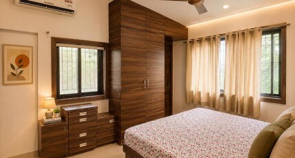 Jacuzzi Rooms Shared  Villa with Swimming pool Room Type - King Room with Jacuzi 