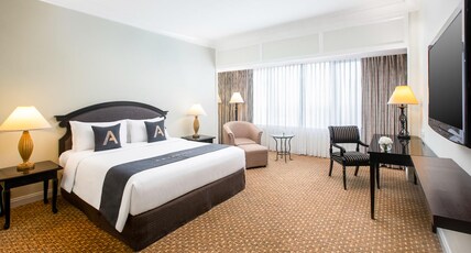 Aryaduta Bandung Room Type - Deluxe Double or Twin Room