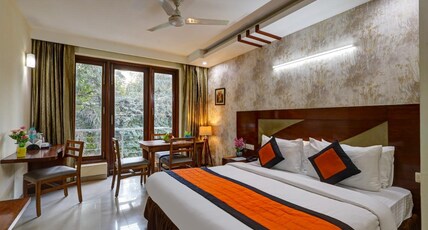 Hotel Bstays Iffco Chowk Sector 29 Room Type - Premium Room With Private Balcony