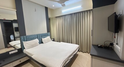 Hotel Madhur Room Type - Suite Room