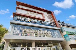 Hotel Sky Blue Suites