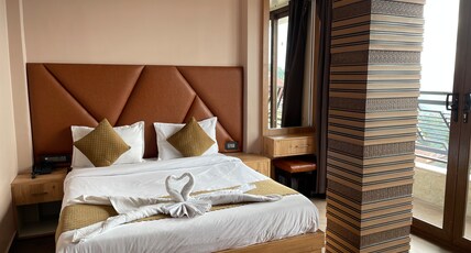 HOTEL AMBA PALACE Room Type - DOUBLE BED ROOM