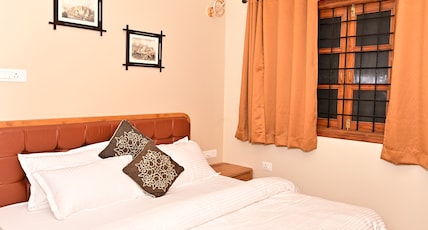 Shridham Homestay Room Type - 103 Deluxe AC Double Bedroom with Attached Private Bathroom