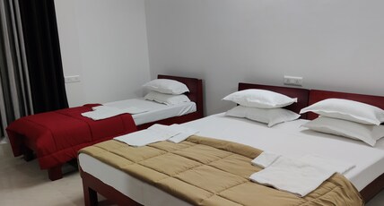 USC Homestay Room Type - 2 Bedded Deluxe Room