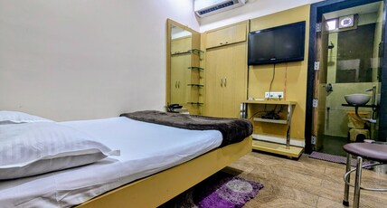 Hotel Shivneri Room Type - PRIME ROOM