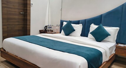 7 heaven hotel Room Type - Deluxe Room