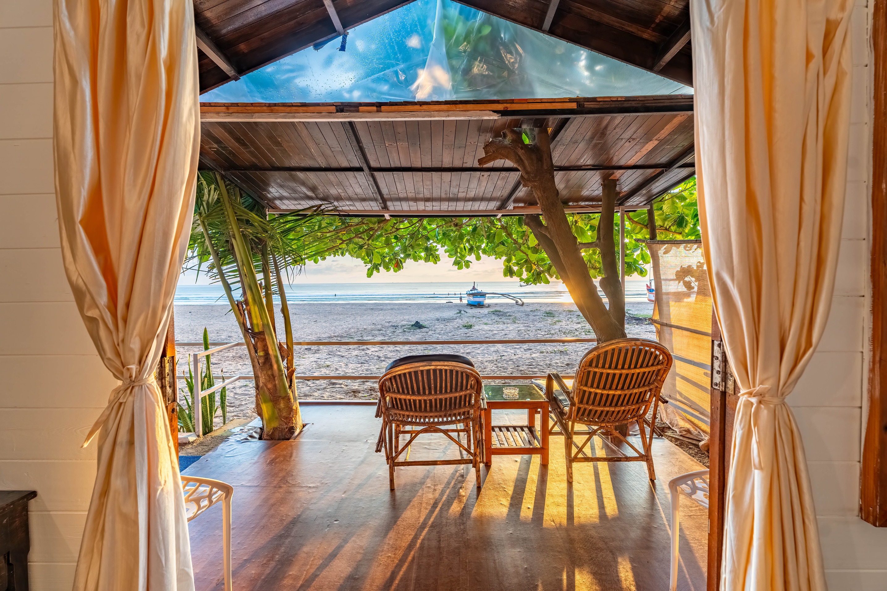 Sea Star Cottages | Rooms & Restaurant - Tap to explore photos