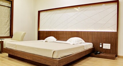 Hotel Kuber Room Type - Executive Suite  Room
