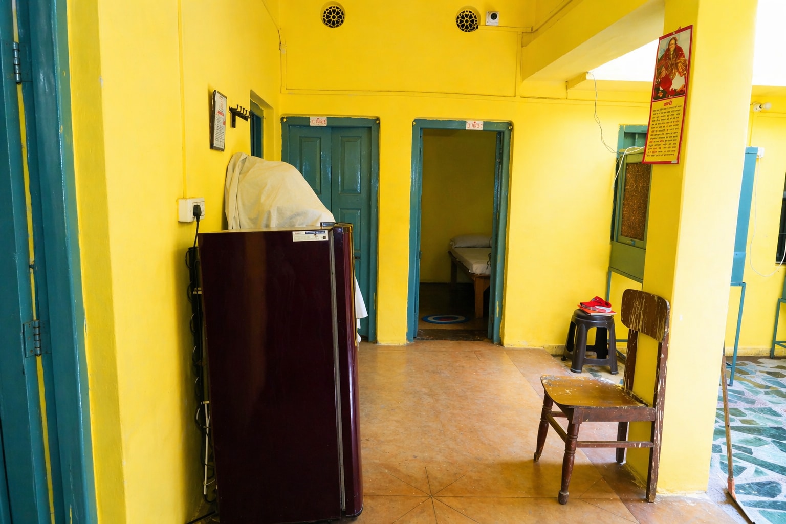 Sri Viswanatham Guest House - Tap to explore photos