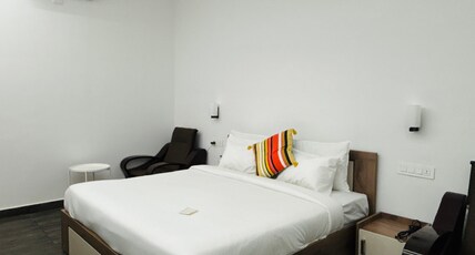 Bharatham Heritages Inn Room Type - Premium Superior AC Room