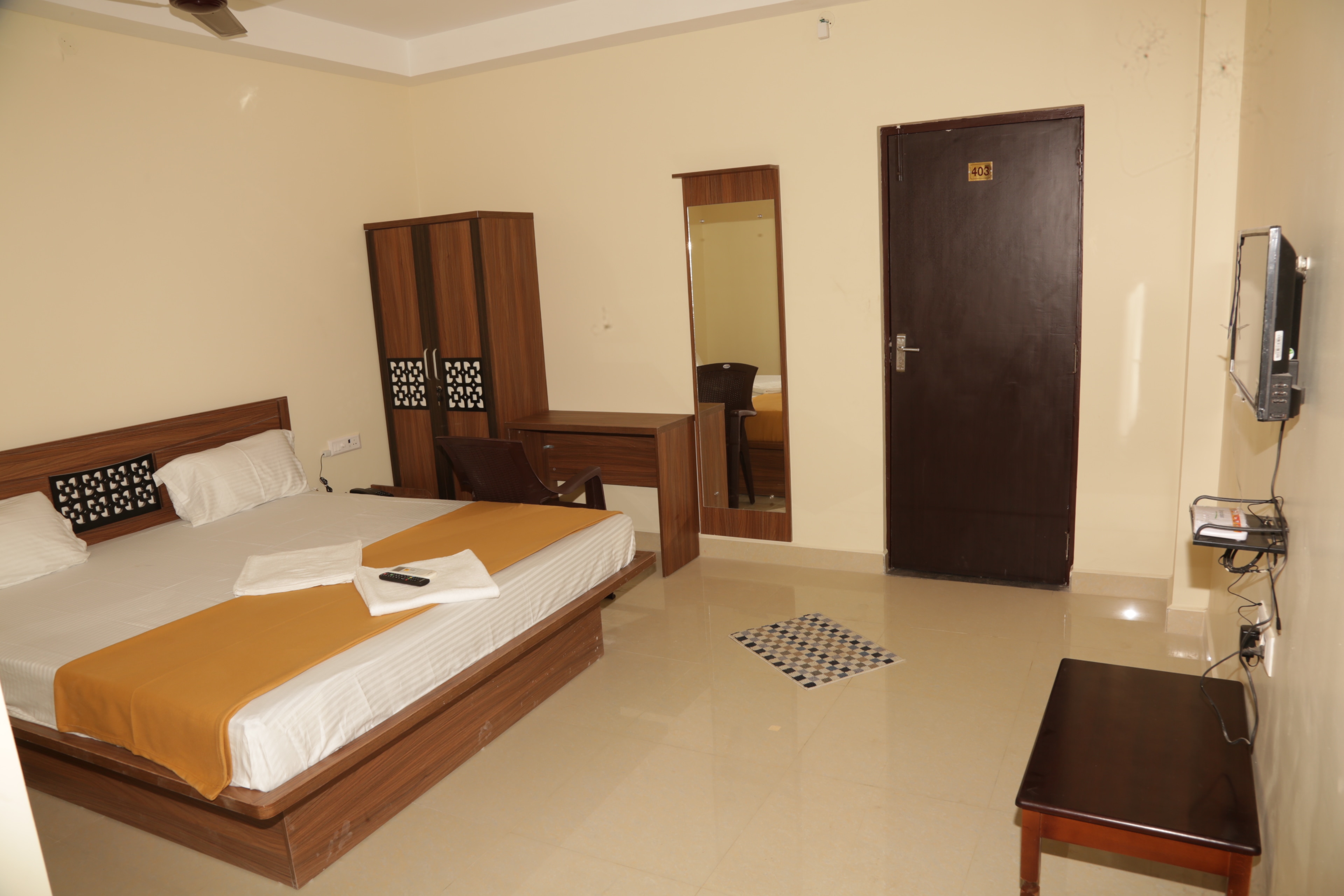 Hotel Santhosh Inn - Tap to explore photos