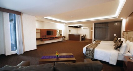 Quest San Hotel Denpasar by ASTON Room Type - Executive Suite Room